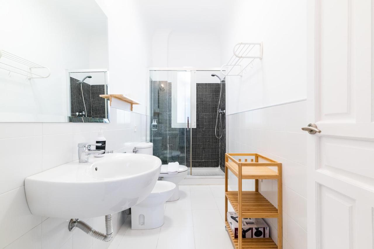 Wekey Homes San Miguel Con Patio, Centro Ciudad Granada Eksteriør bilde
